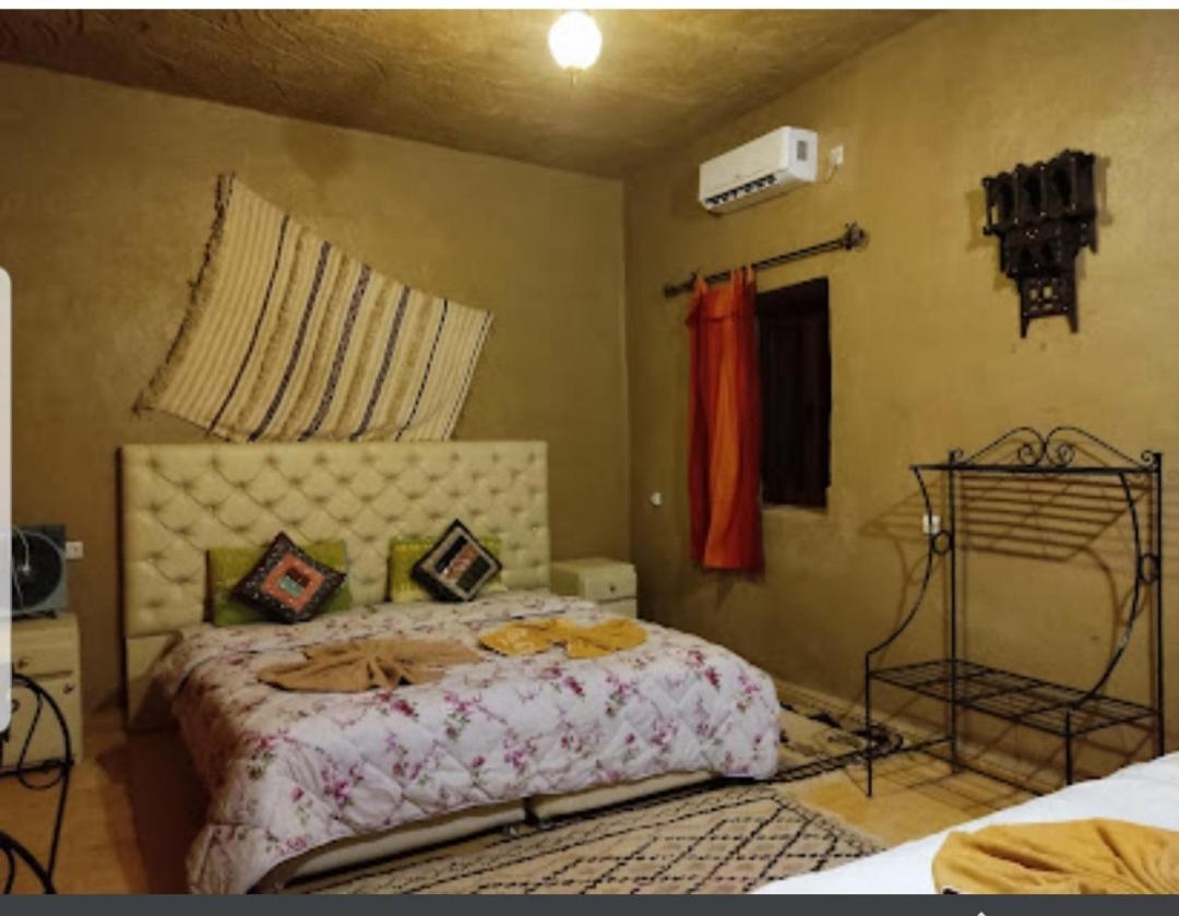Auberge Sahara Garden Lac Yasmins ภายนอก รูปภาพ