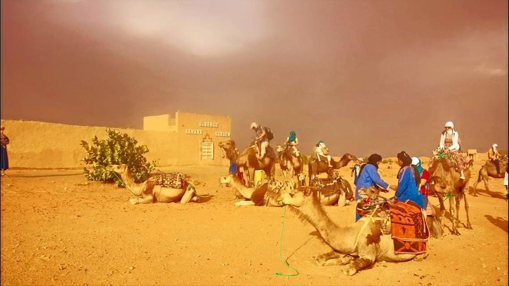 Auberge Sahara Garden Lac Yasmins ภายนอก รูปภาพ