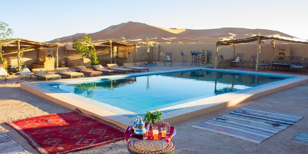 Auberge Sahara Garden Lac Yasmins ภายนอก รูปภาพ