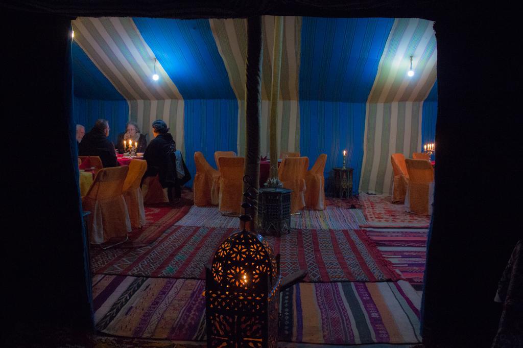 Auberge Sahara Garden Lac Yasmins ภายนอก รูปภาพ