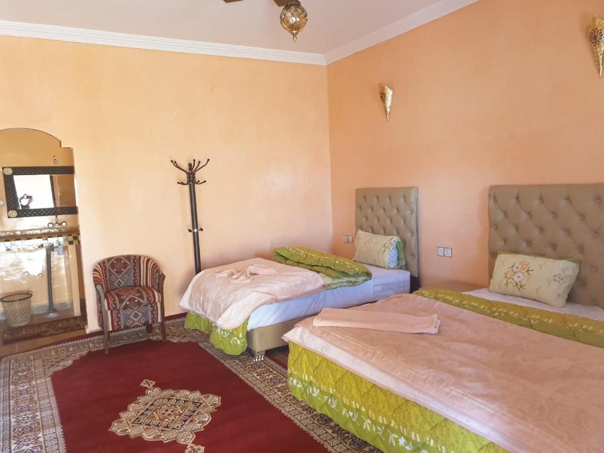 Auberge Sahara Garden Lac Yasmins ภายนอก รูปภาพ
